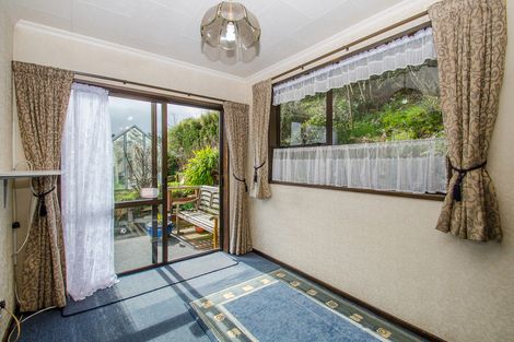 Photo of property in 6 Shanks Street, Green Island, Dunedin, 9018