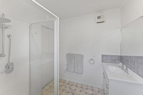 Photo of property in 10 Whiting Drive, Wakefield, 7025