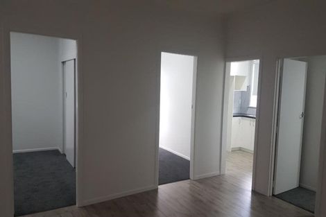 Photo of property in 34 Sutherland Road, Point Chevalier, Auckland, 1025