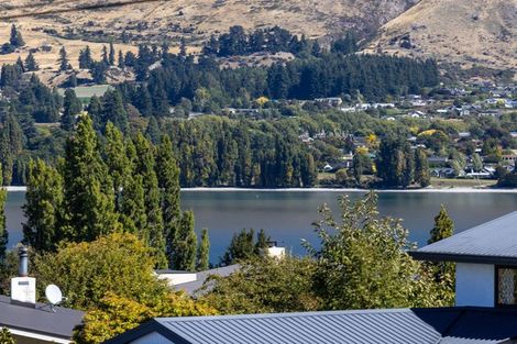 Photo of property in 97 Beacon Point Road, Wanaka, 9305