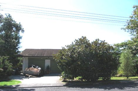 Photo of property in 2/19 Wairere Road, Torbay, Auckland, 0630