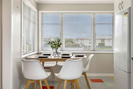 Photo of property in 40 Hadfield Crescent, College Estate, Whanganui, 4500