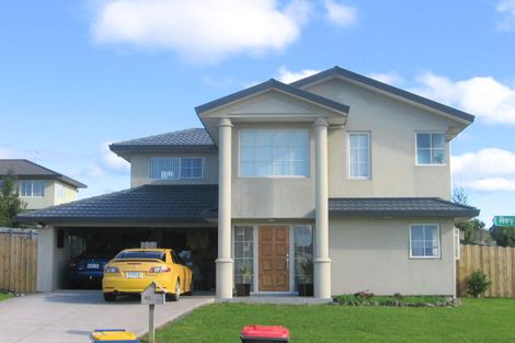 Photo of property in 42 Roy Maloney Drive, Henderson, Auckland, 0612