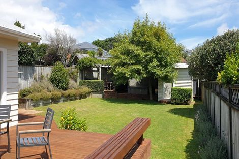 Photo of property in 21 Standen Street, Karori, Wellington, 6012