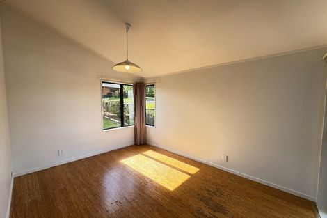 Photo of property in 42 Calluna Crescent, Totara Heights, Auckland, 2105