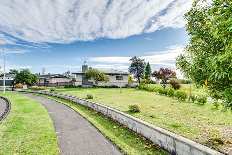 Photo of property in 140 Westminster Avenue, Tamatea, Napier, 4112