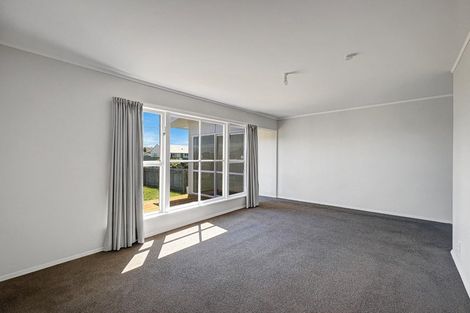 Photo of property in 26-28 Matipo Street, Castlecliff, Whanganui, 4501