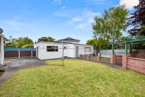 Photo of property in 61 Orr Crescent, Hutt Central, Lower Hutt, 5011