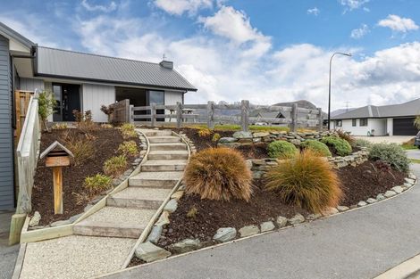 Photo of property in 14 Violet Way, Lower Shotover, Queenstown, 9304