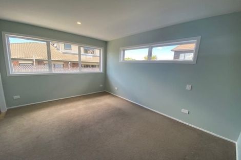 Photo of property in 1/10 Knights Road, Rothesay Bay, Auckland, 0630