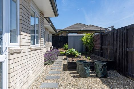 Photo of property in 14 Matau Close, Te Kauwhata, 3710