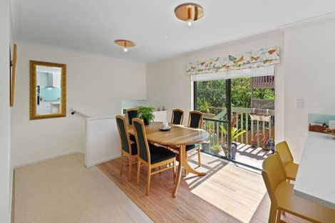 Photo of property in 4/20 Hutchinsons Road, Bucklands Beach, Auckland, 2014