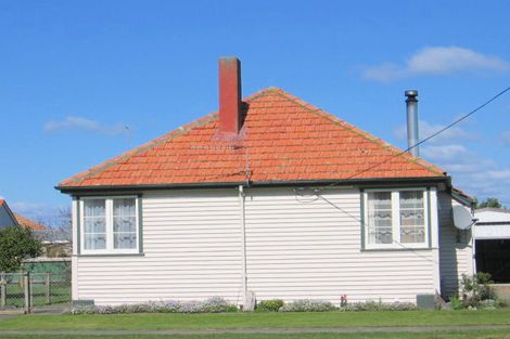 Photo of property in 13 Hulke Street, Foxton, 4814