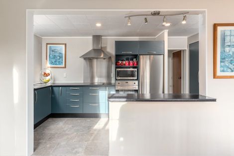 Photo of property in 7 Tralee Place, Johnsonville, Wellington, 6037