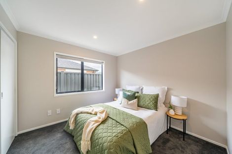 Photo of property in 19 Te Kaeaea Crescent, Wallaceville, Upper Hutt, 5018