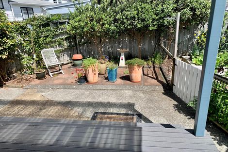 Photo of property in 19 School Road, Paihia, 0200