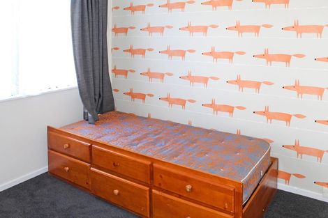 Photo of property in 74 Geraldine Crescent, Cloverlea, Palmerston North, 4412