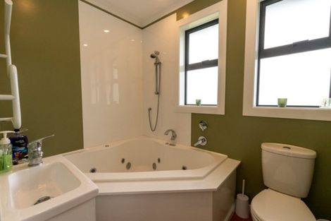 Photo of property in 35 Cockerell Street, Brockville, Dunedin, 9011