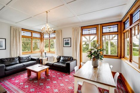 Photo of property in 11a Colenso Avenue, Hospital Hill, Napier, 4110