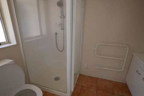 Photo of property in 19 King Edward Avenue, Papakura, 2110