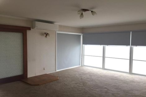 Photo of property in 9 Patricia Place, Hillpark, Auckland, 2102