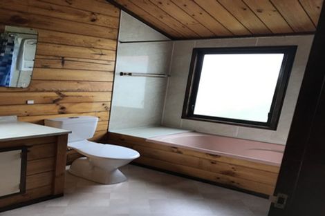 Photo of property in 115 Victoria Road, Cambridge, 3493