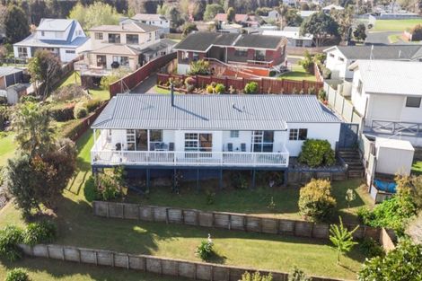 Photo of property in 8 Adela Stewart Drive West, Athenree, Katikati, 3177