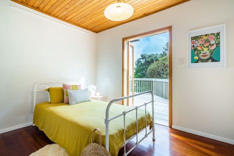Photo of property in 108 Island Bay Road, Beach Haven, Auckland, 0626