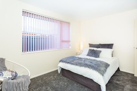 Photo of property in 2/18a Thistledown Place, Woolston, Christchurch, 8062