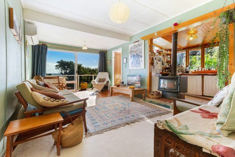 Photo of property in 7 Okoka Road, Omiha, Waiheke Island, 1081