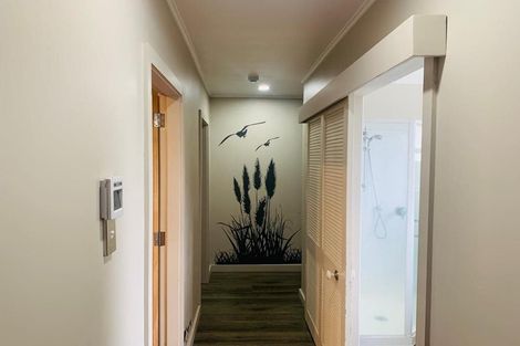 Photo of property in 12 Lincoln Road, Manurewa East, Auckland, 2102