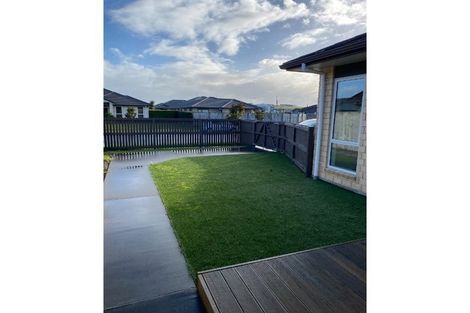 Photo of property in 24 Arista Way, Rototuna North, Hamilton, 3210