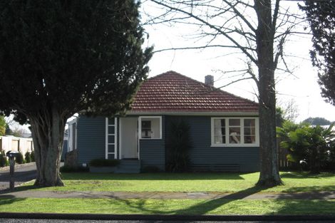 Photo of property in 9 Watts Crescent, Hamilton East, Hamilton, 3216