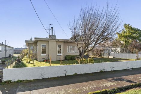 Photo of property in 72 Kent Street, Carterton, 5713