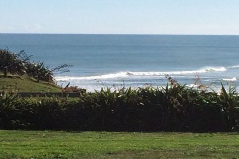 Photo of property in 154 Waitoetoe Road, Mimi, Urenui, 4377