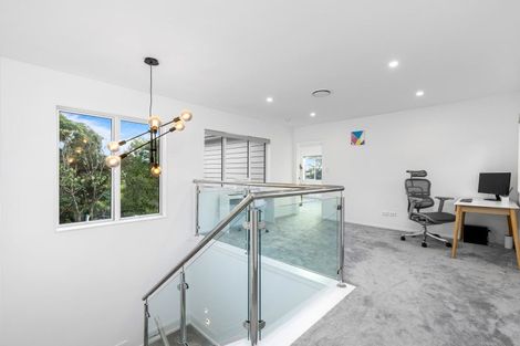 Photo of property in 29a Kimberly Grove, Greenhithe, Auckland, 0632