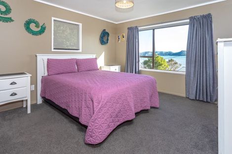 Photo of property in 50 Harbour View Road, Coromandel, 3581