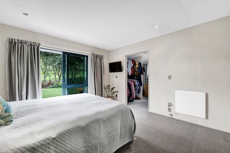 Photo of property in 529 Frankley Road, Hurworth, New Plymouth, 4371