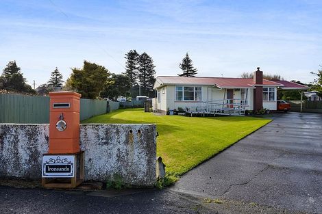 Photo of property in 4 Elizabeth Street, Patea, 4520