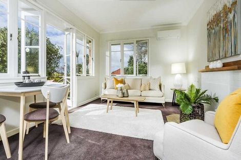 Photo of property in 78a Lake Road, Narrow Neck, Auckland, 0624