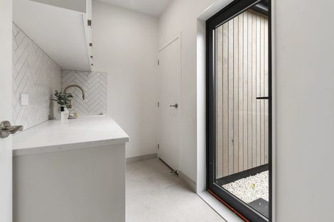 Photo of property in 36b Muir Avenue, Mangere Bridge, Auckland, 2022