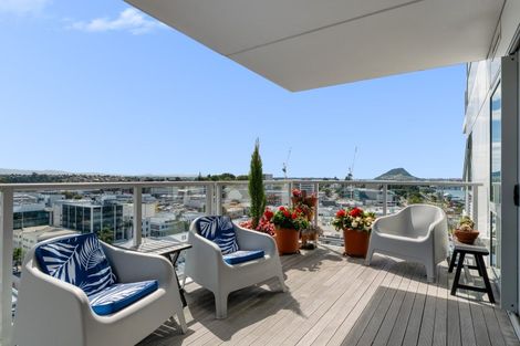 Photo of property in 15/72a Devonport Road, Tauranga, 3110