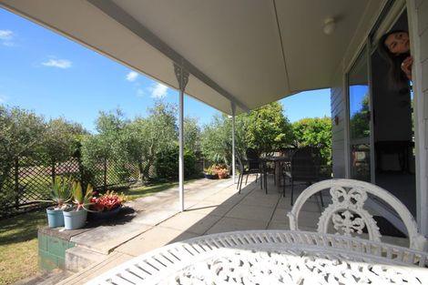 Photo of property in 1 Pitkethley Circle, Pauanui, Hikuai, 3579