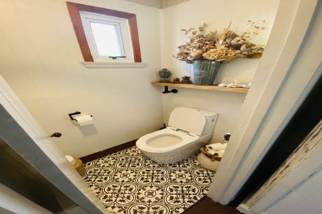 Photo of property in 103 Murdoch Road East, Akina, Hastings, 4122