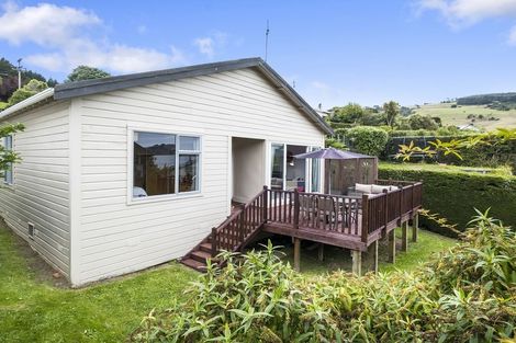 Photo of property in 15 Wharfdale Street, Macandrew Bay, Dunedin, 9014