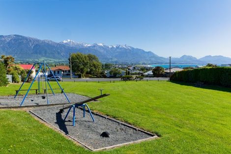 Photo of property in 10 Bayview Street, Kaikoura, 7300