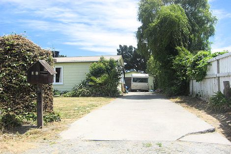 Photo of property in 11 Featherstone Avenue, Kairaki, 7630
