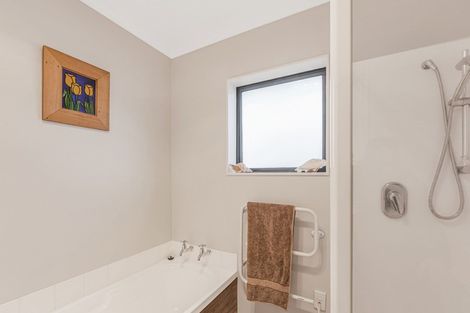 Photo of property in 18 Covent Drive, Stoke, Nelson, 7011