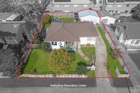 Photo of property in 14 Bedlington Avenue, Manurewa, Auckland, 2102