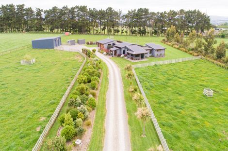 Photo of property in 5/454 Stoney Creek Road, Kelvin Grove, Palmerston North, 4470